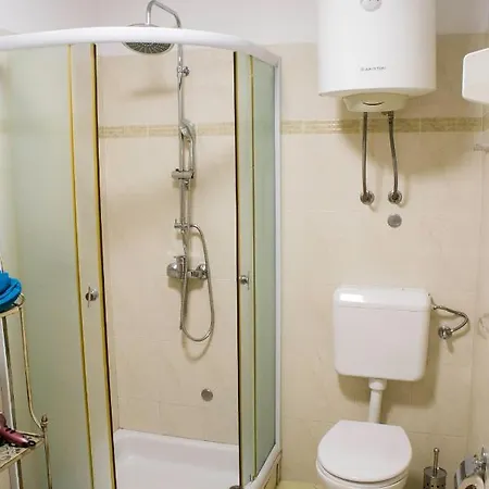 White Orchid * פולה